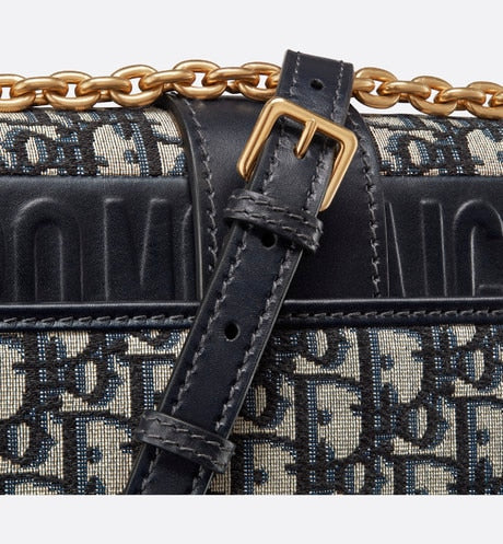 C.DIOR 30 MONTAIGNE CHAIN BAG Blue Dior Oblique Jacquard – mivgarvge