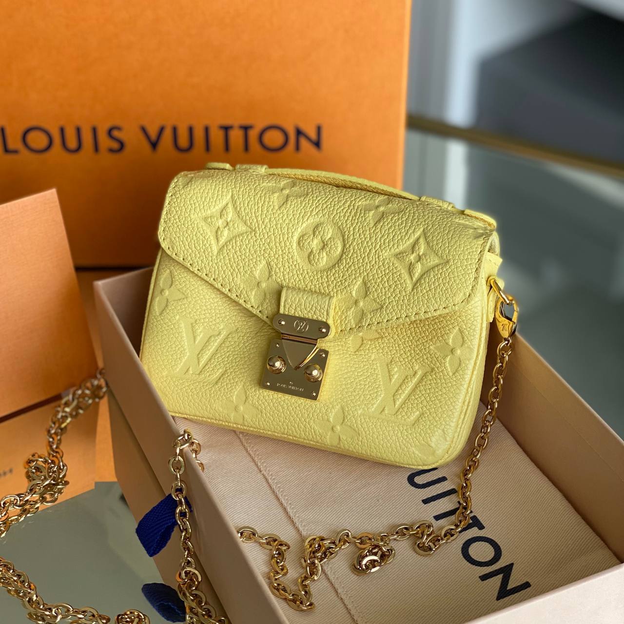 Louis Vuitton LV Micro Metis new Yellow Leather ref.505508 - Joli