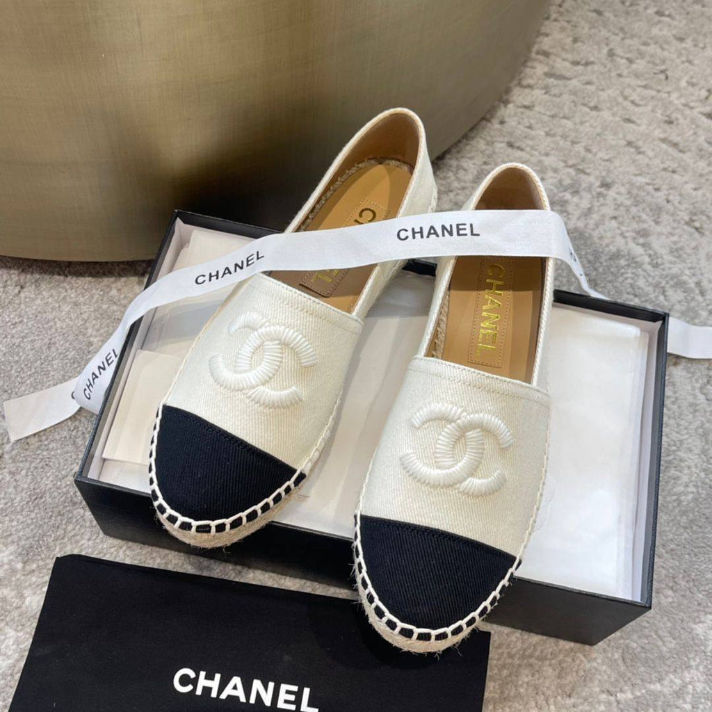 Chanel Espadrille 38 CC Raw Canvas Woven Flats CC-0508N-0168 For