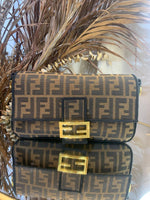 Fendi Baguette Jacquard FF fabric bag (Brown)