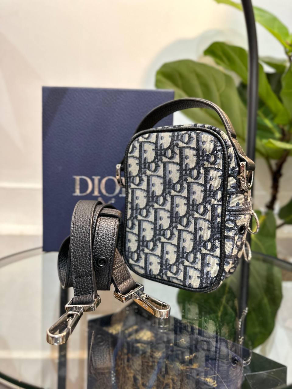 Christian Dior Zip Around Crossbody Pouch Oblique Canvas Mini – mivgarvge